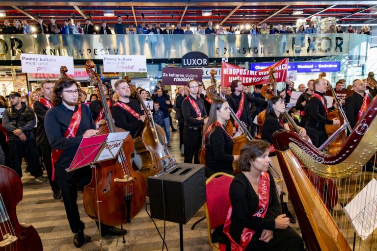 _20231008-DSC_3038-Enhanced-NR